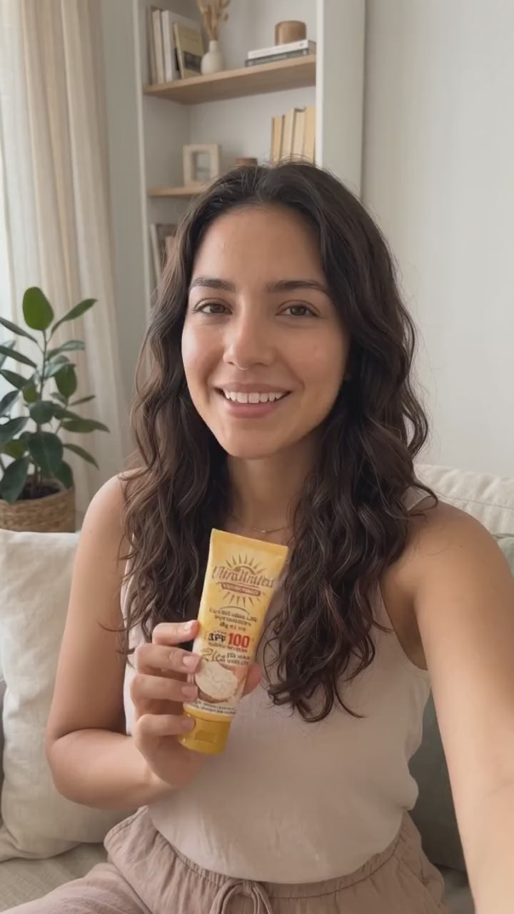 Cargar video: Modelo mostrando Rice Sunscreen SPF100+